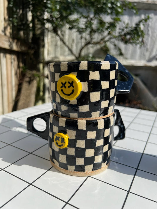 Checkerboard Smile Two or One Handle Cup