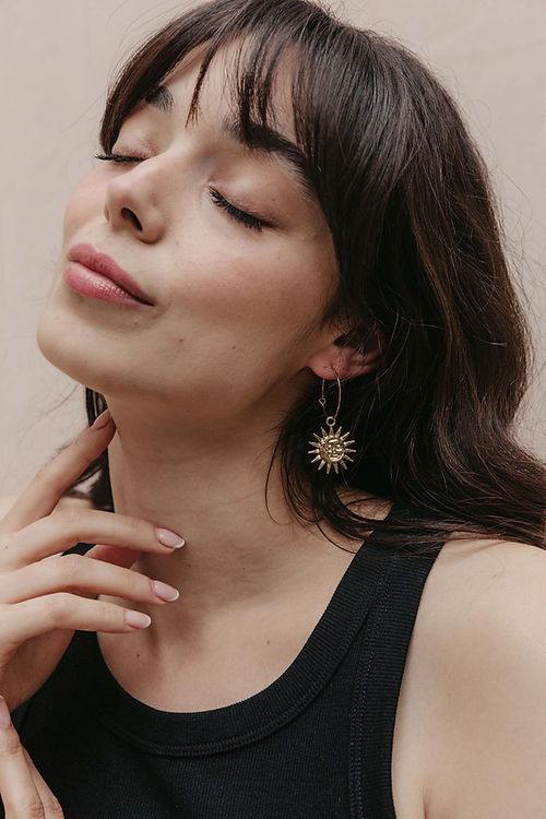 {{ product.title}} | {{ product.type }} | made by {{ product.vendor }} available at {{ shop_name }} Shoreham-by-Sea