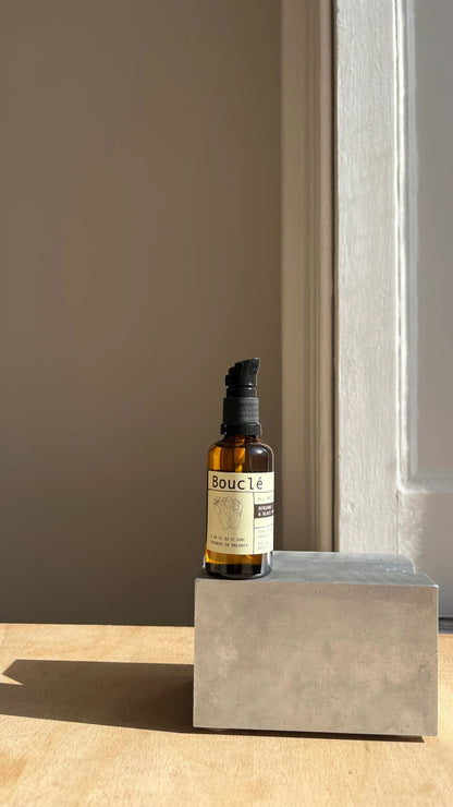 6049f0ff45e42d1cbc99c46b_boucle-bergamot-black-pepper-all-natural-nourishing-and-hydrating-botanical-beard-oil-2040_1757521249020.jpg