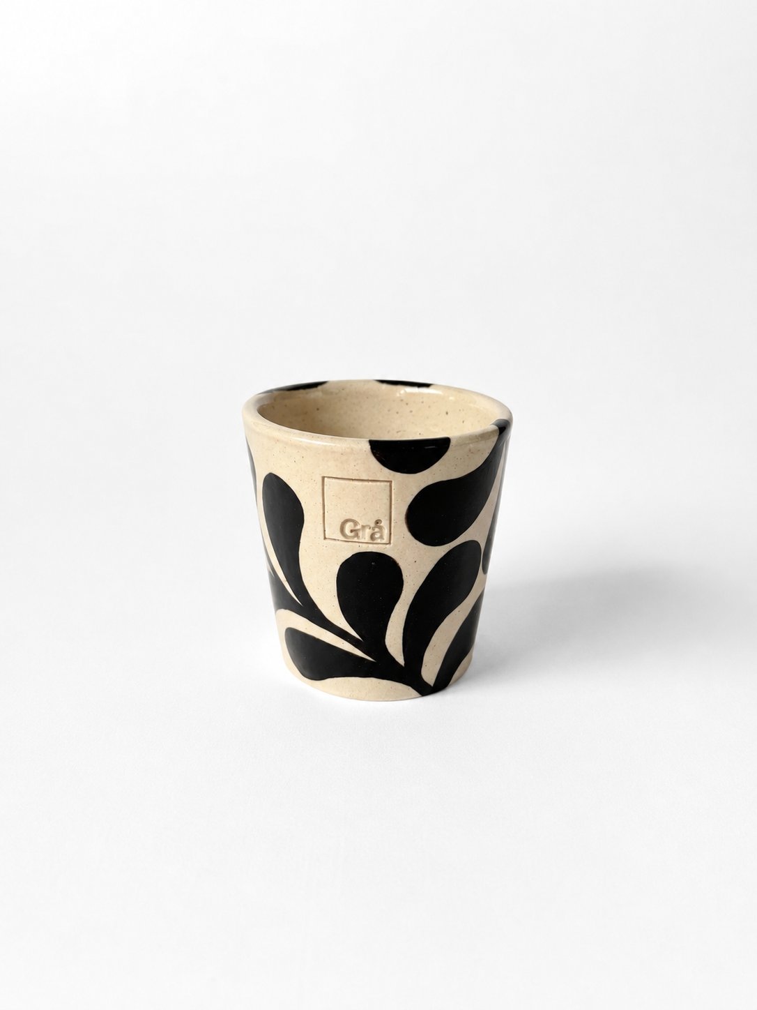 6049f0ff45e42d1cbc99c46b_frond-cup_1779569252726.jpeg