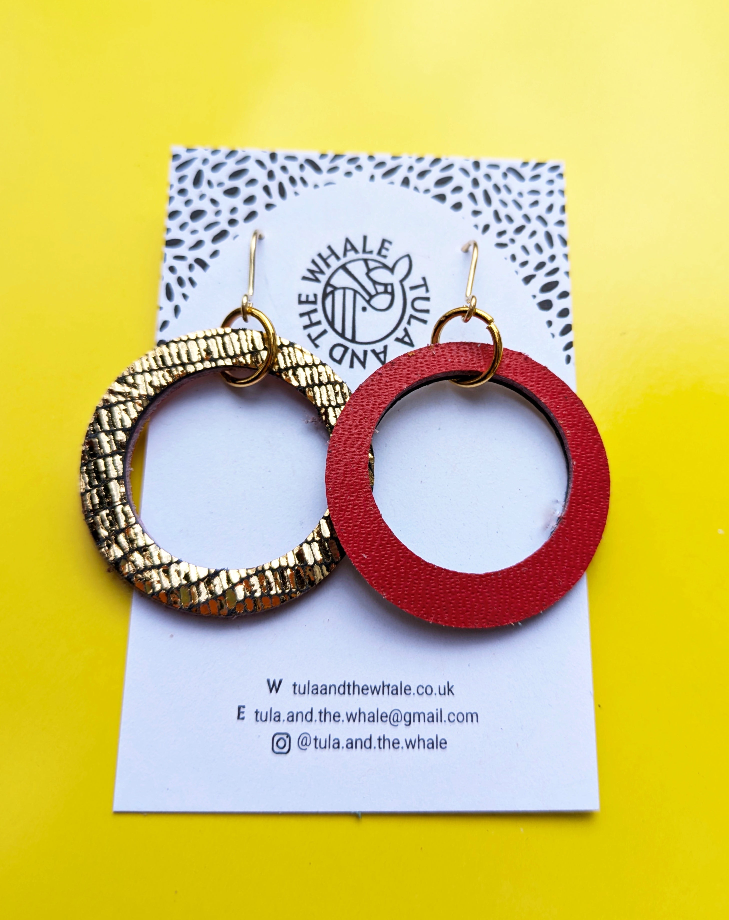 Duo Hoops Medium - Red and Gold