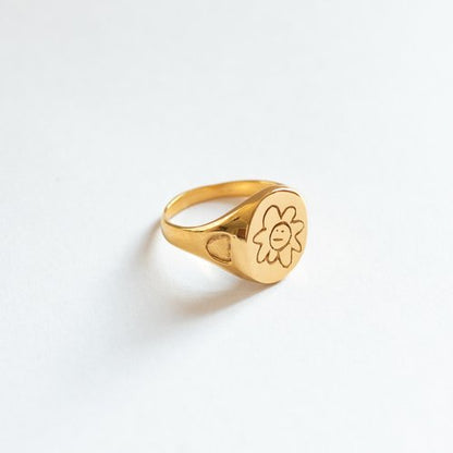 Indifferent Daisy Signet, Gold Vermeil, Size J