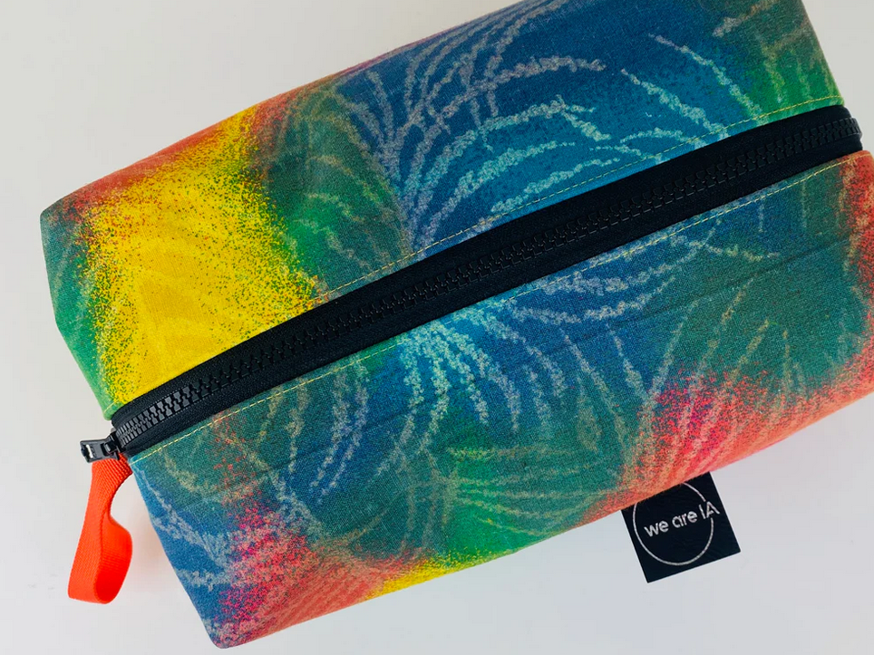 Tie Dye 80's Rainbow Lilo Box Wash Bag