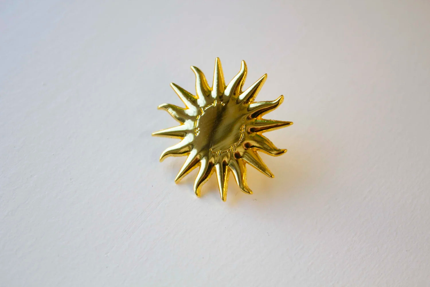 Siren Calling (Spinning Pin)