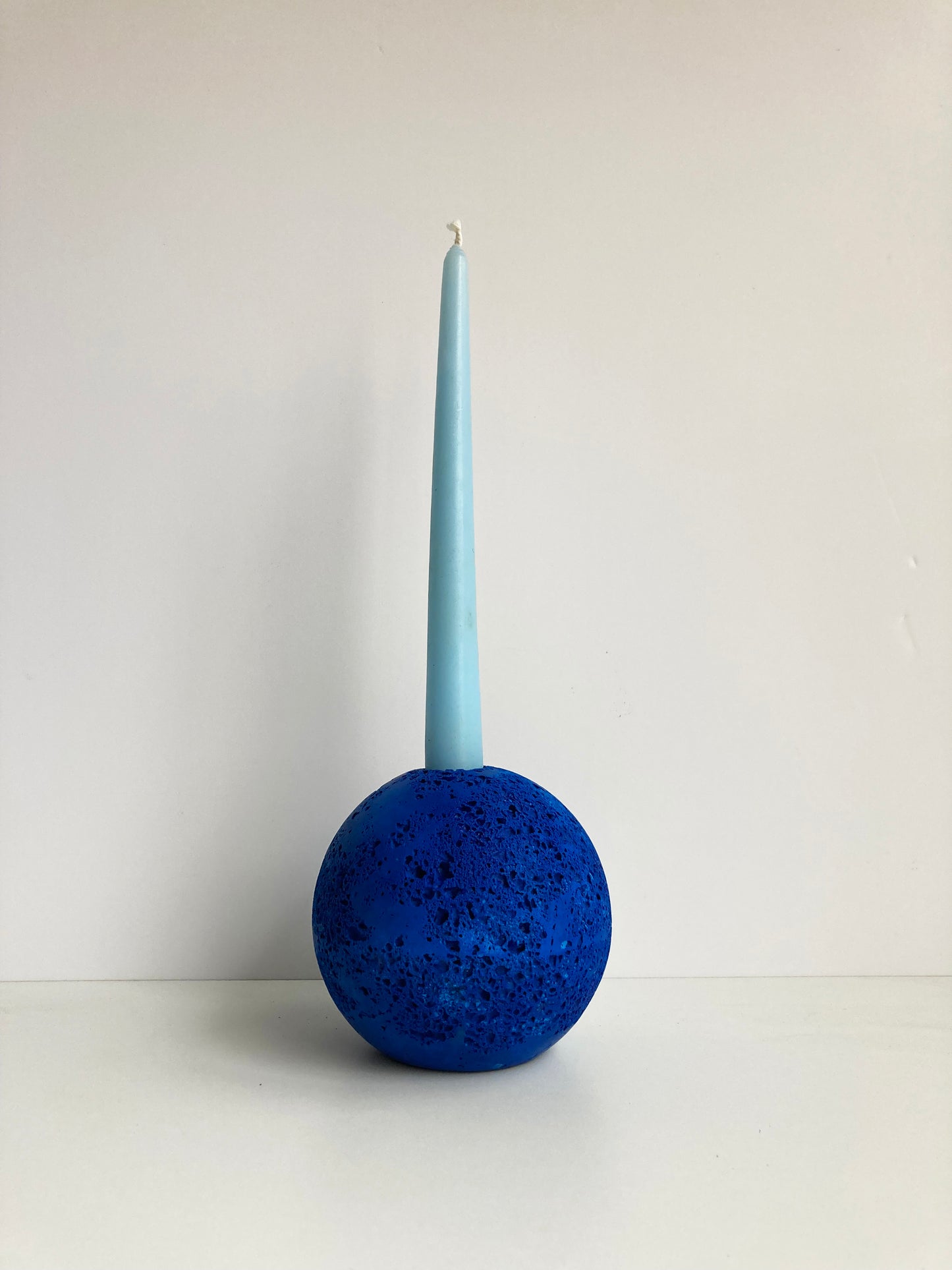 Globe Candleholders Blue