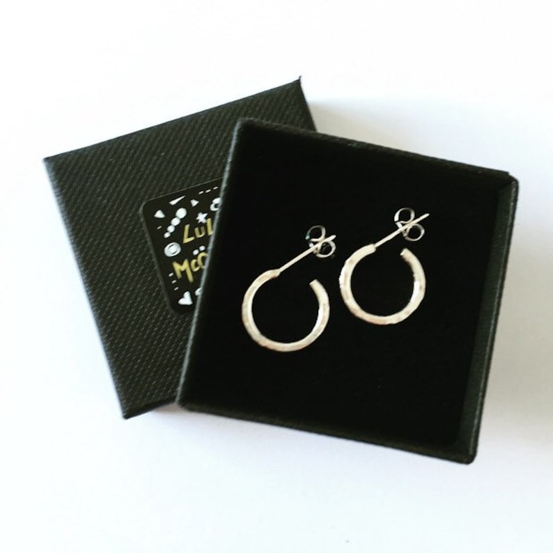 Xs hammered silver hoops-Neighbourhood Store 