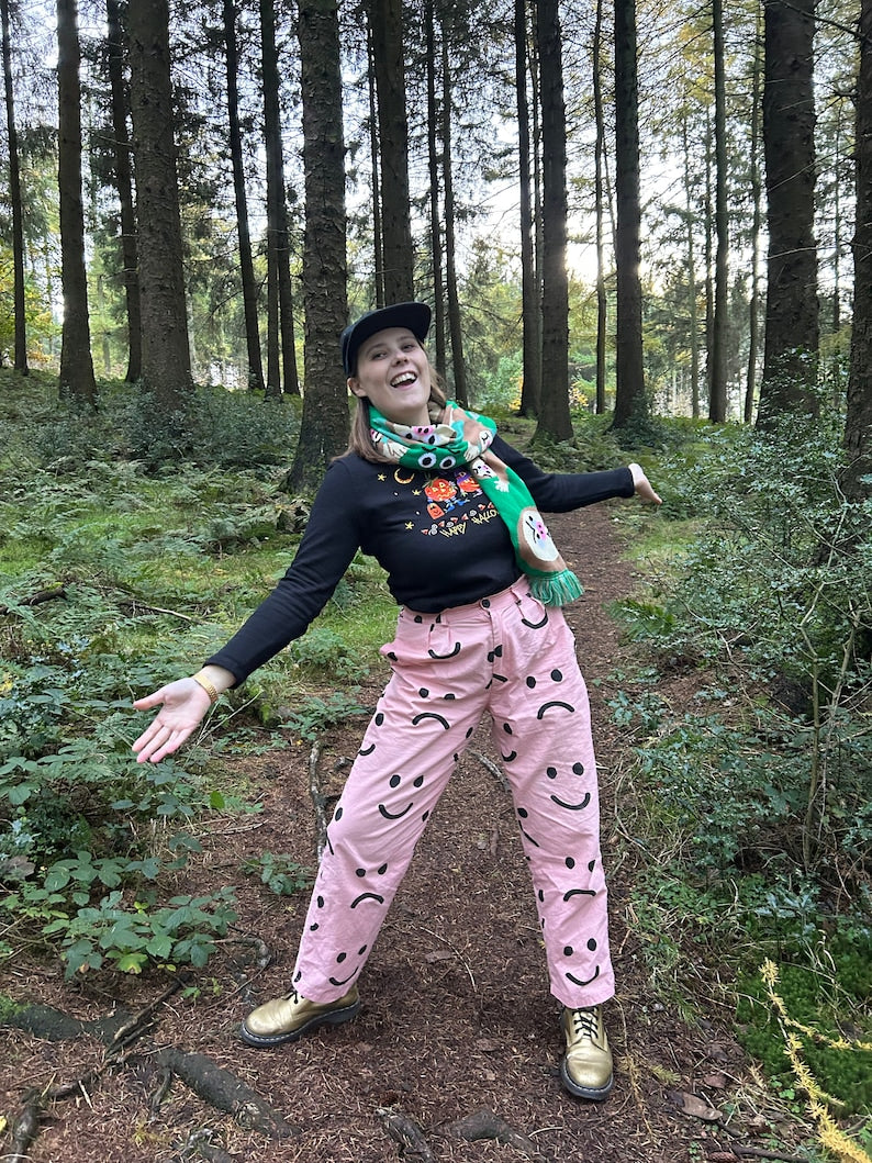 Sasquatch Scarf-Neighbourhood Store 