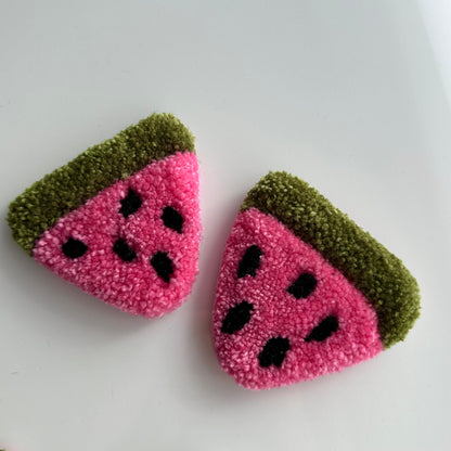 Tufted Watermelon Magnet (red)