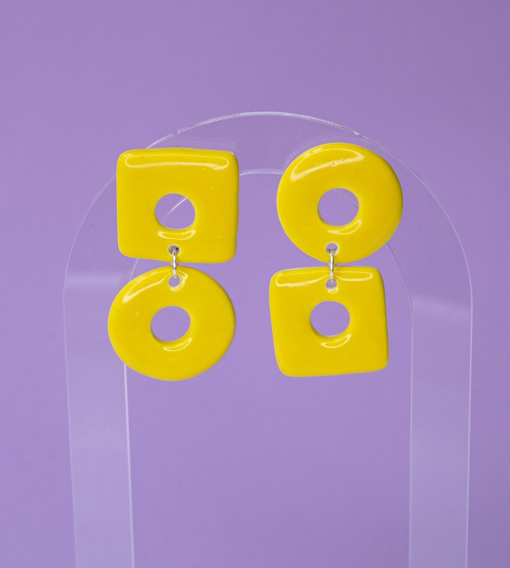 LOLA earrings