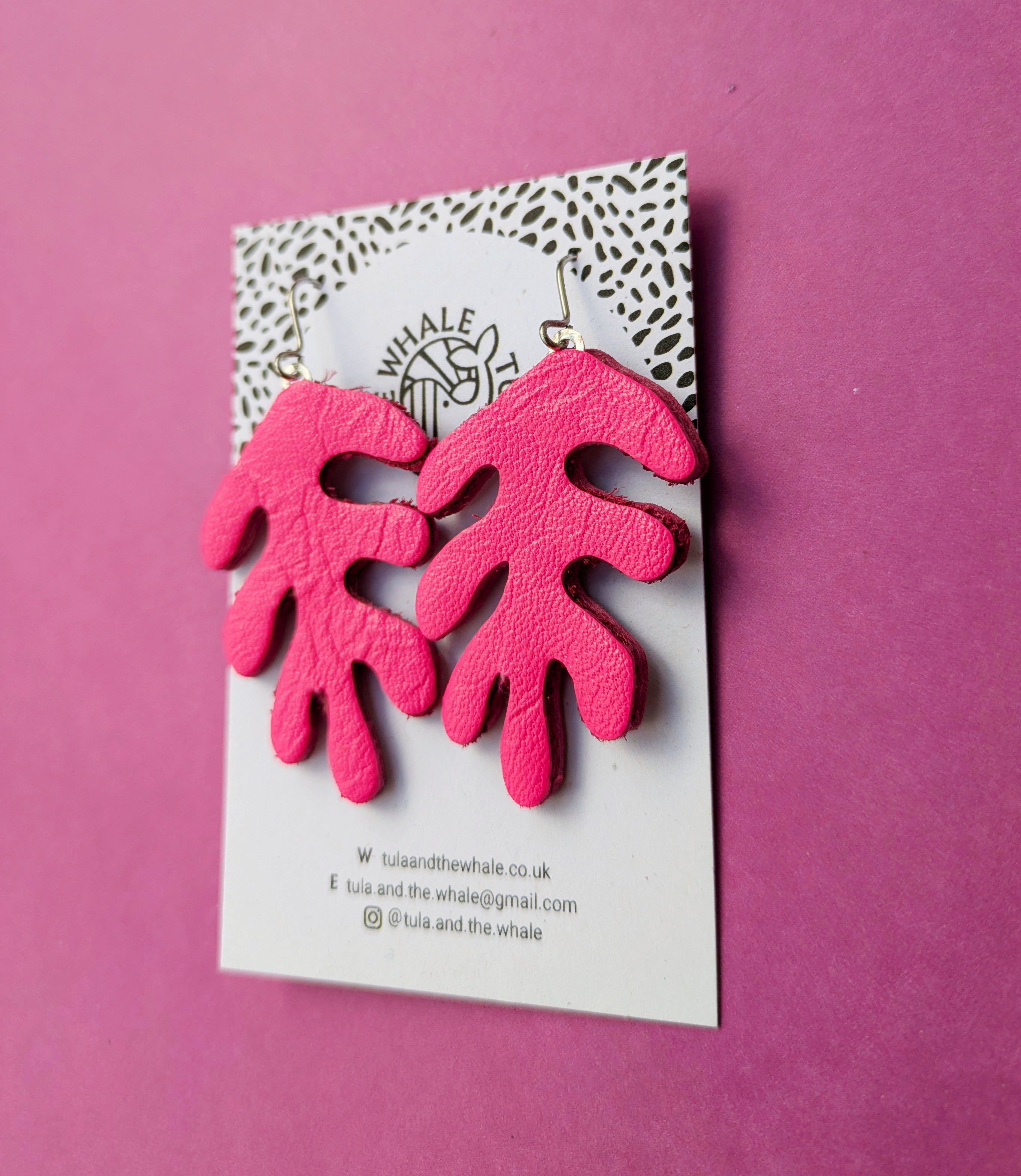 Wakame Leaf Earrings - Hot Pink